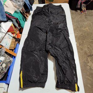 Vintage Hilfiger Athletics Mens Large 100% Nylon Snow Running OutdoorShell Pants